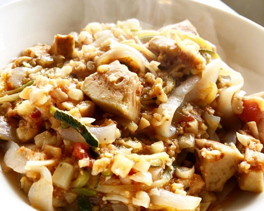 Tomato Garlic Shirataki Noodles with Jack Fruit