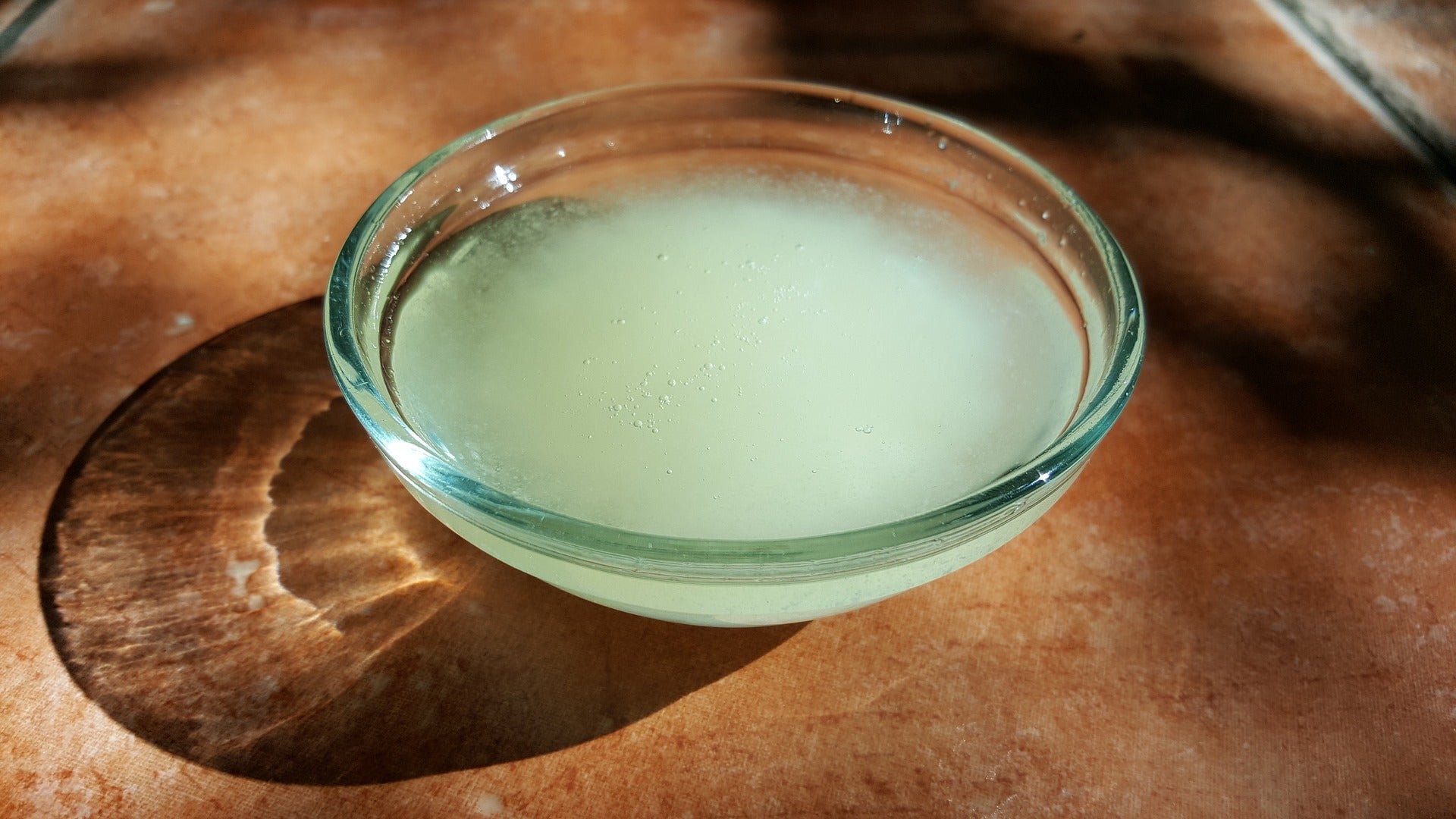 Is Coconut Oil Healthy For Everyone? Is Coconut Oil Healthy For Everyone?