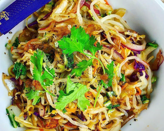 Toasted Sesame Ginger Vegan Noodle Bowl