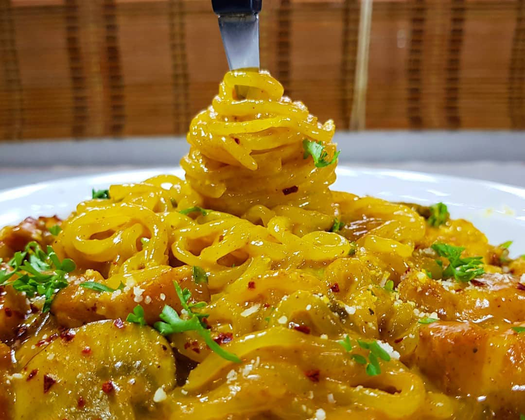Spicy Bacon Curry Spaghetti