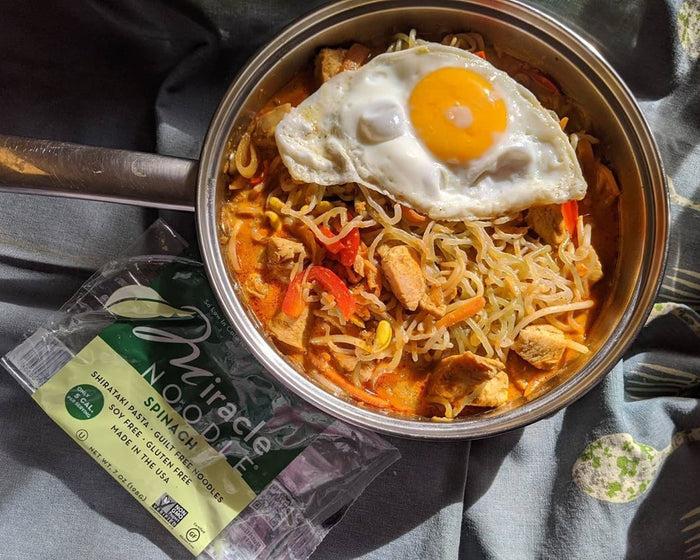 Curry with Spinach Noodles