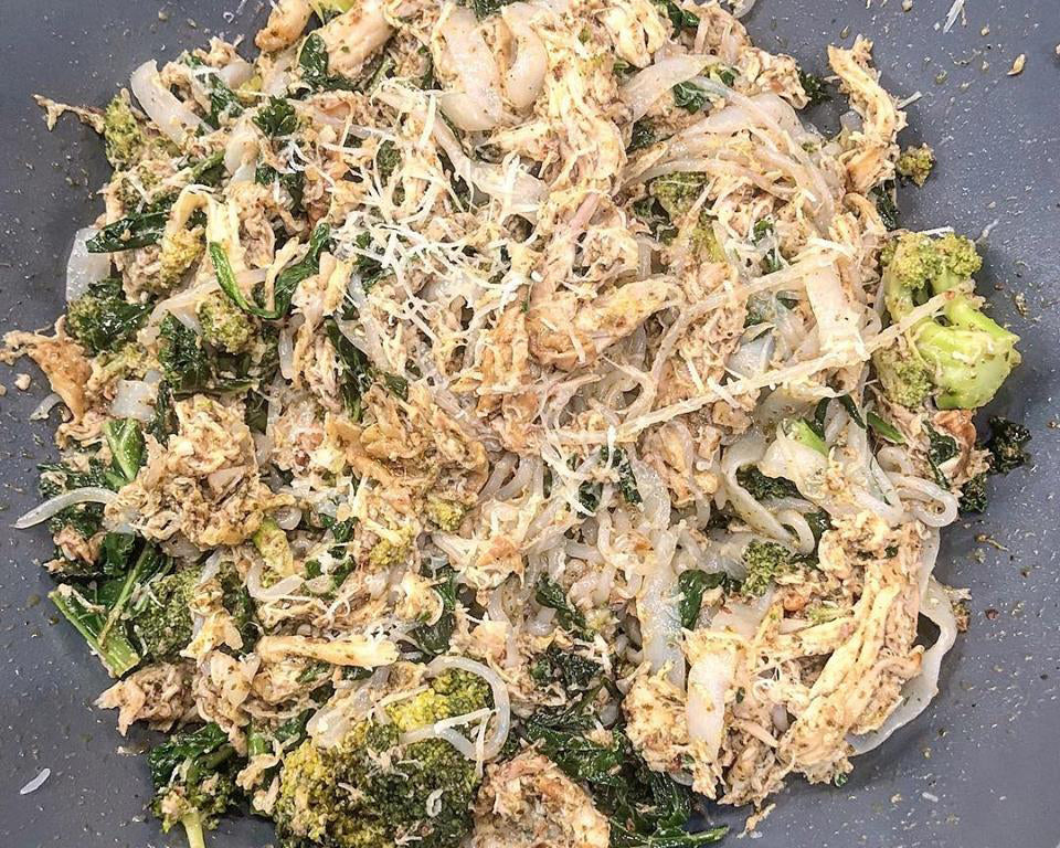 Chicken Pesto and Greens Pasta