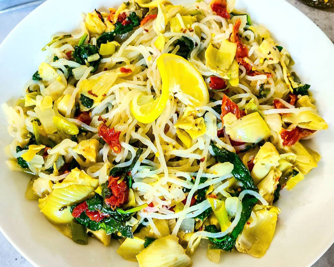 Creamy Lemon-Garlic Low-Carb Spaghetti