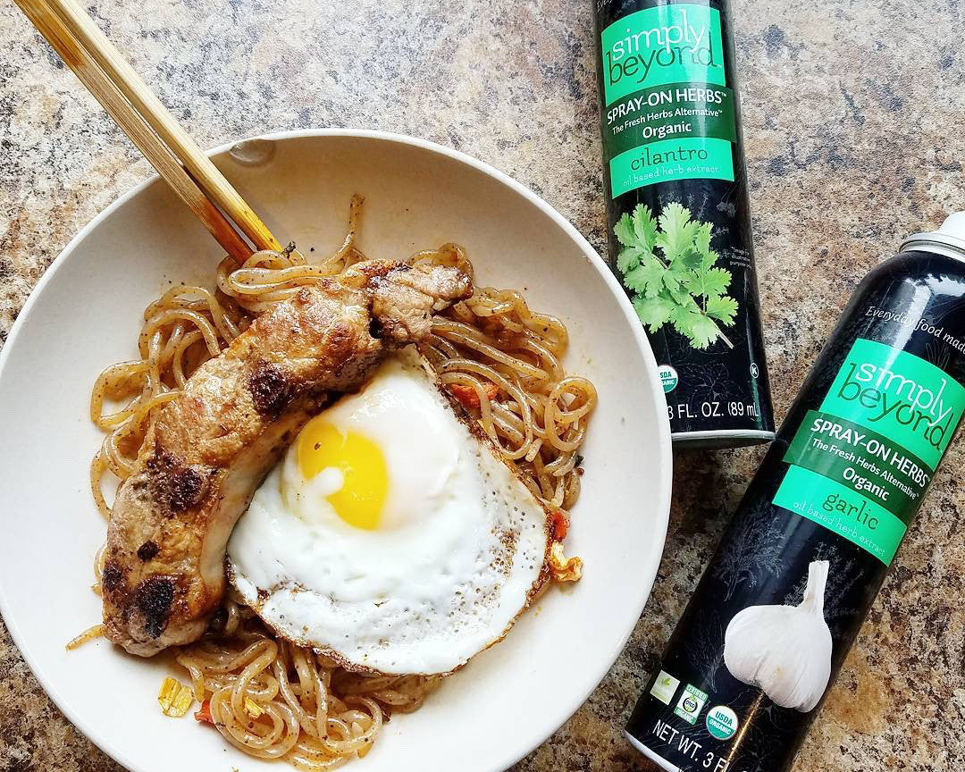 Fried Egg, Pork and Miracle Noodle Meal