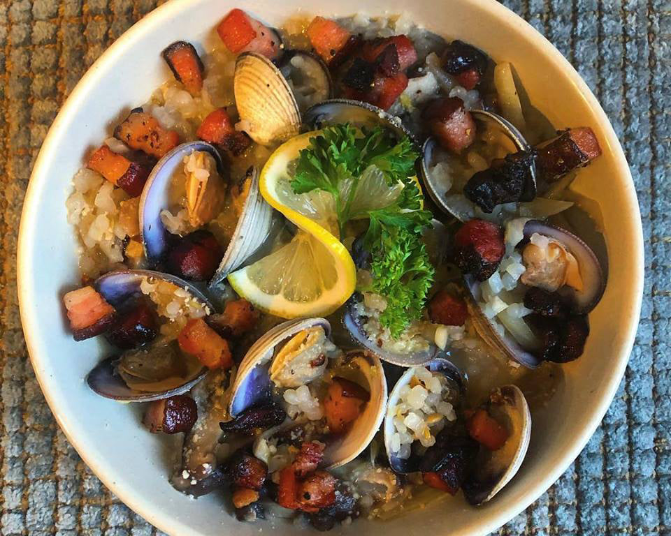 White Wine Clams with Fennel, Shiitake, Pancetta, and Miracle Rice