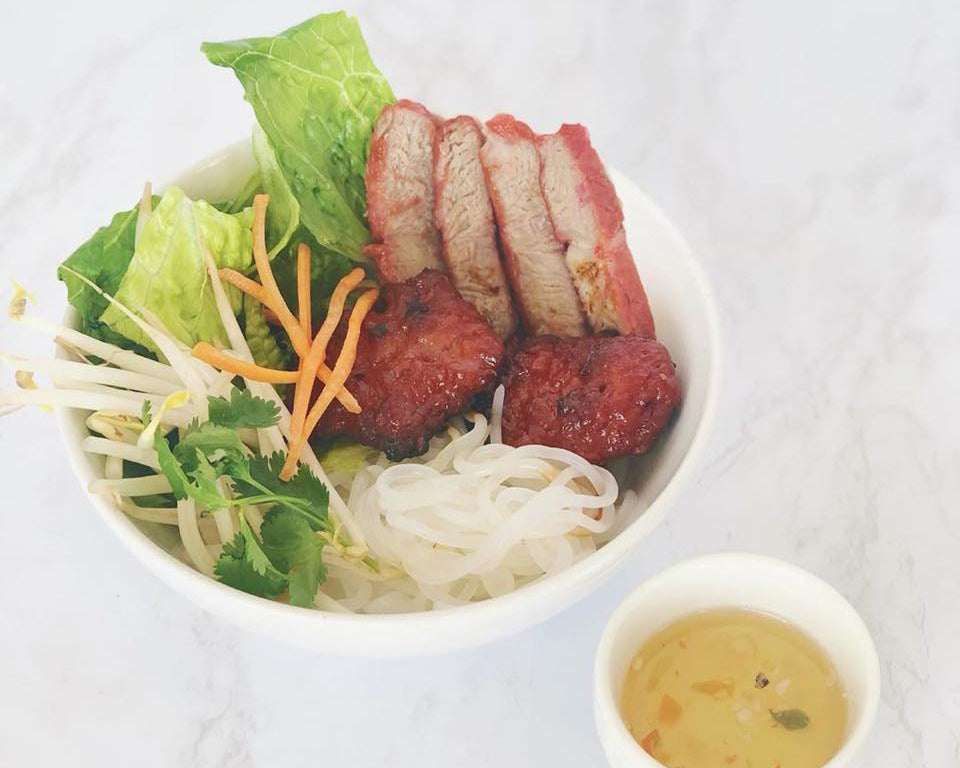 Bun Vermicelli Noodle Bowl with Miracle Noodle Spaghetti