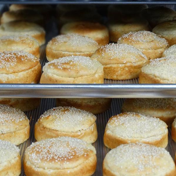 Can You Eat Bread if You're on a Low-Carb Diet?